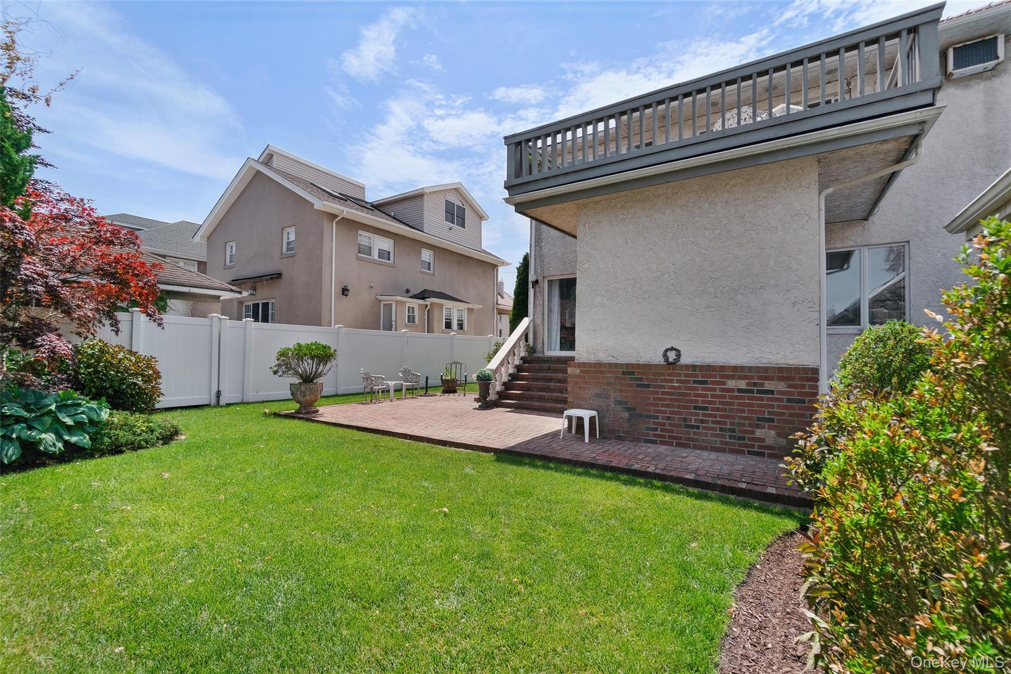 176 Beach 143rd Street Property Photo 32