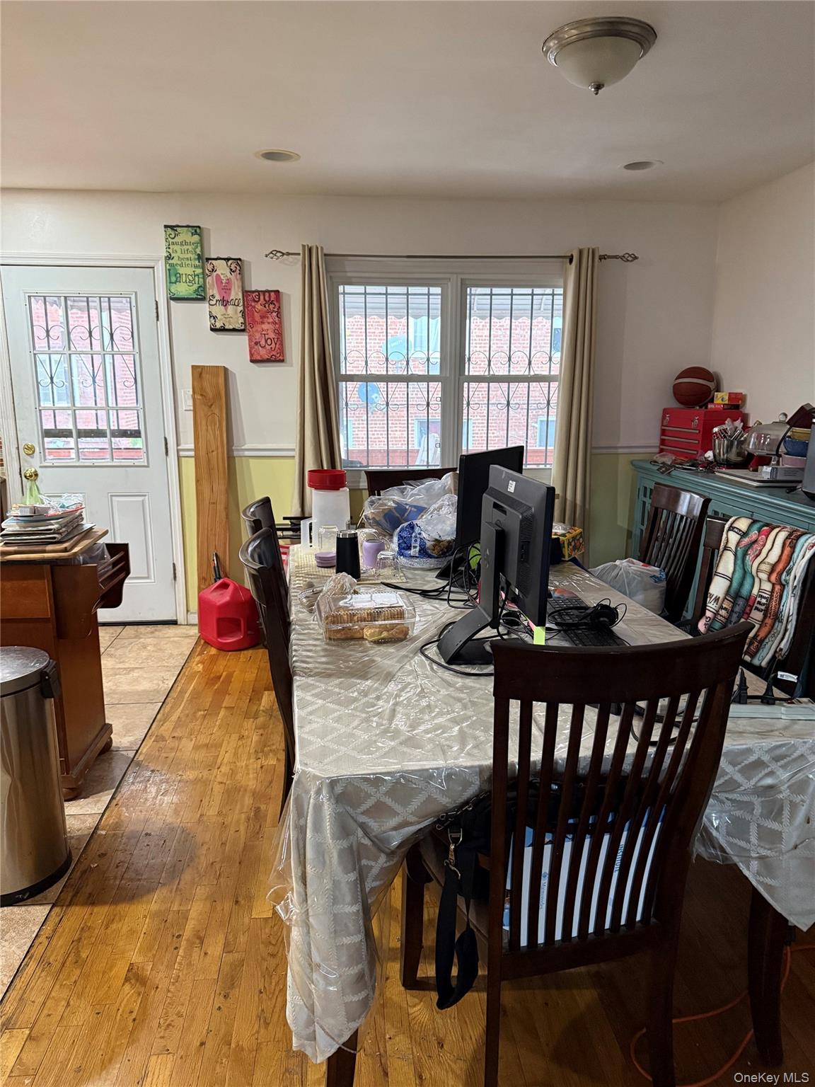 1633 Canarsie Road Property Photo 5