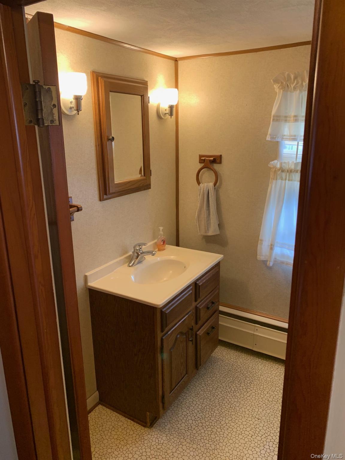 10 Wood Avenue Property Photo 16