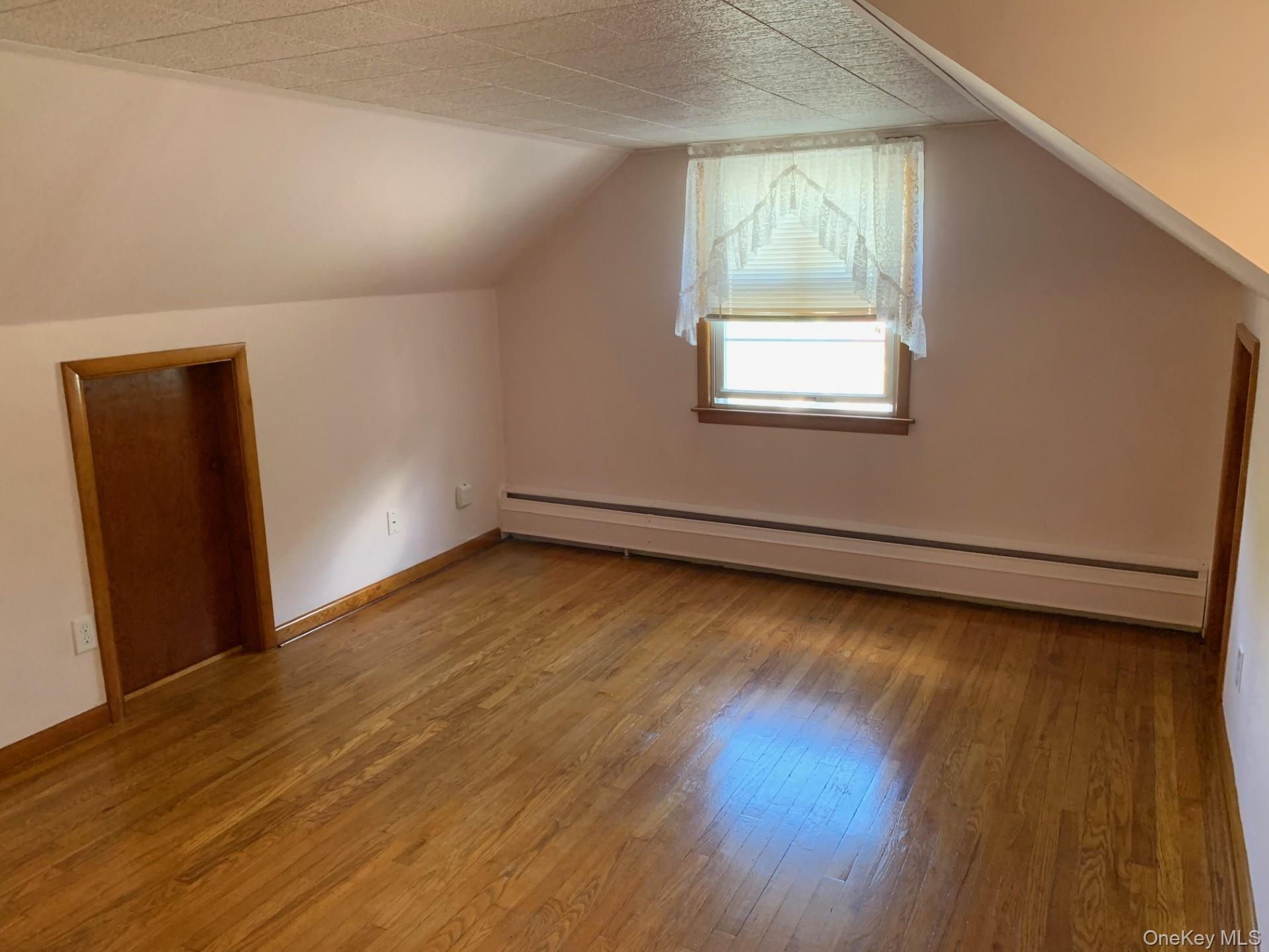 10 Wood Avenue Property Photo 20