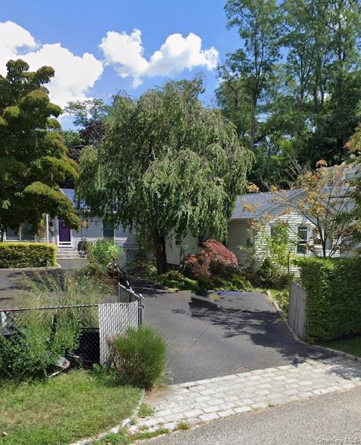 23 Landscape Drive Property Photo 1