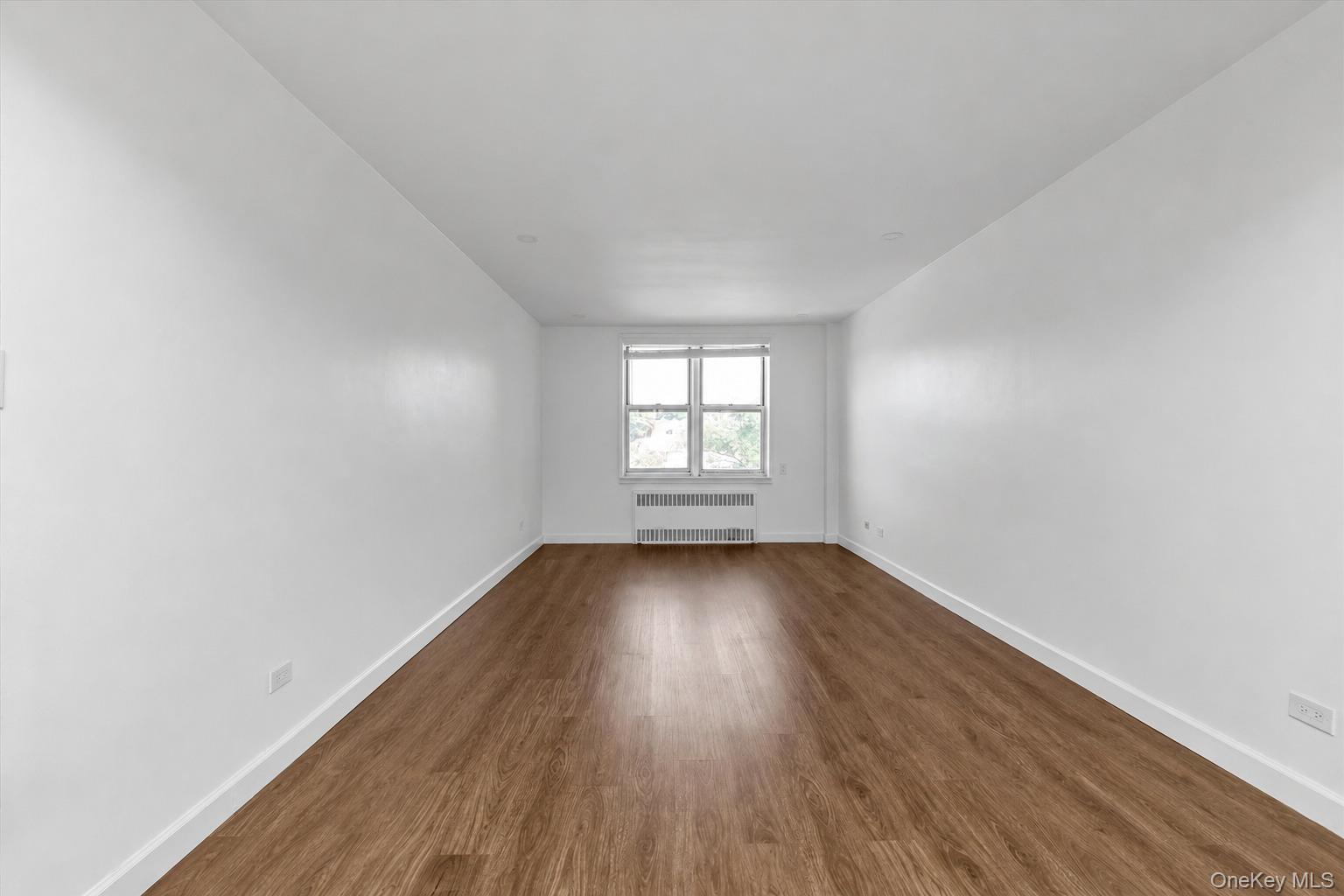 67-30 Clyde Street 7t Property Photo 2