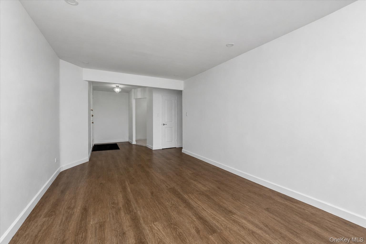 67-30 Clyde Street 7t Property Photo 6