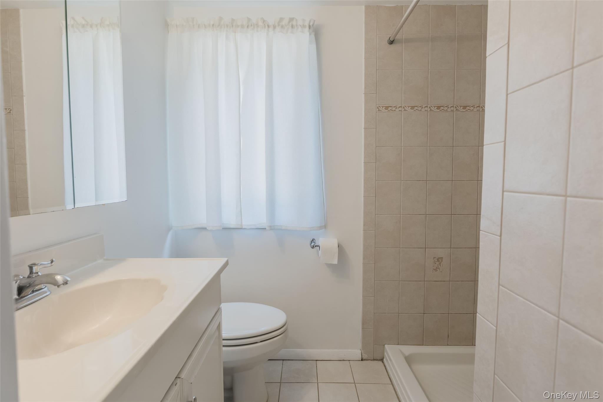 306 5th Avenue Property Photo 7