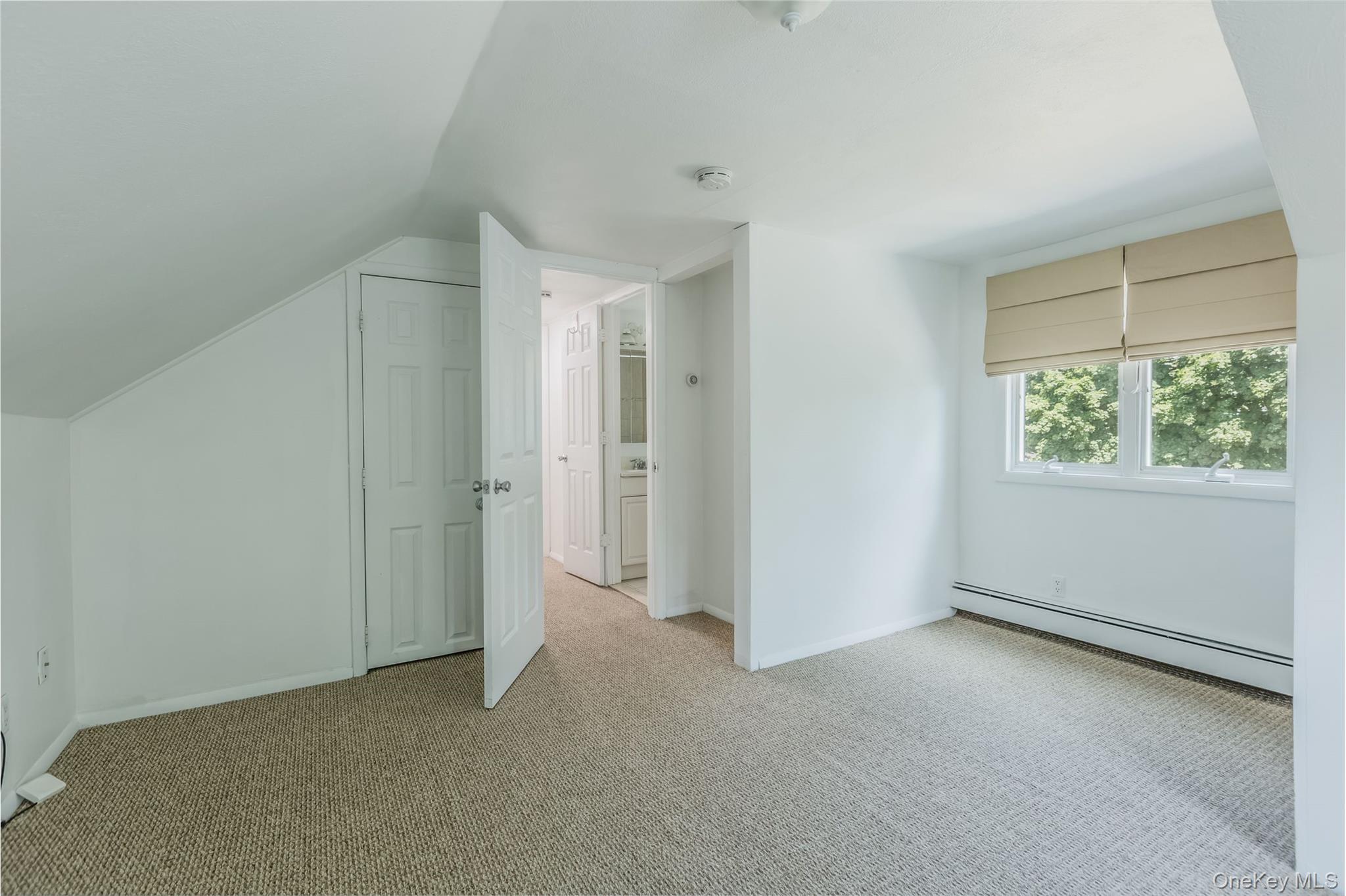 306 5th Avenue Property Photo 9