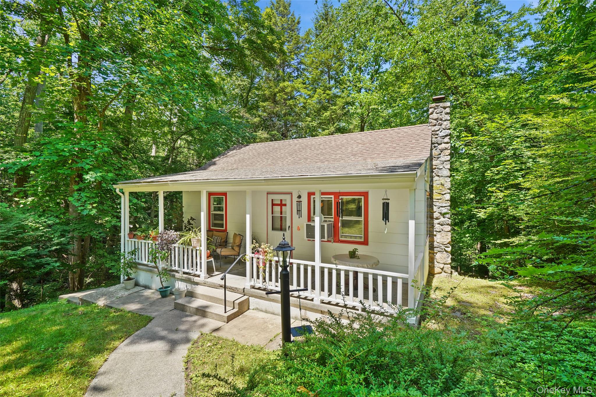 1017 Quaker Bridge Road Property Photo 15