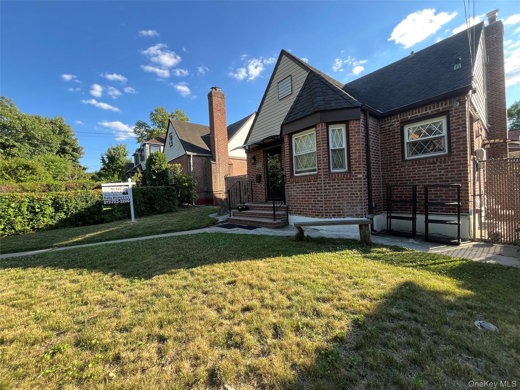 82-30 168th Street Property Photo 3