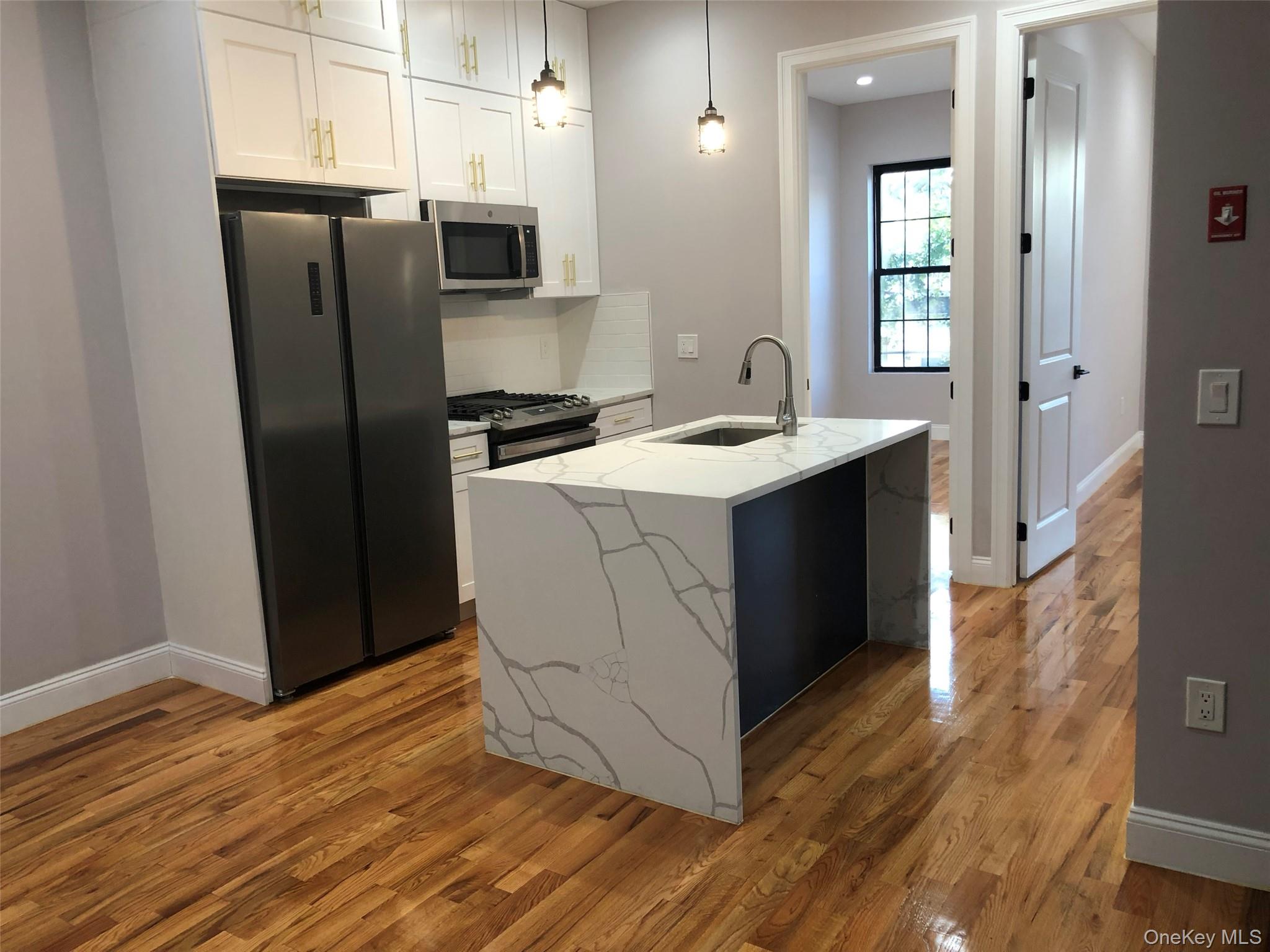 80 Autumn Avenue Property Photo 4