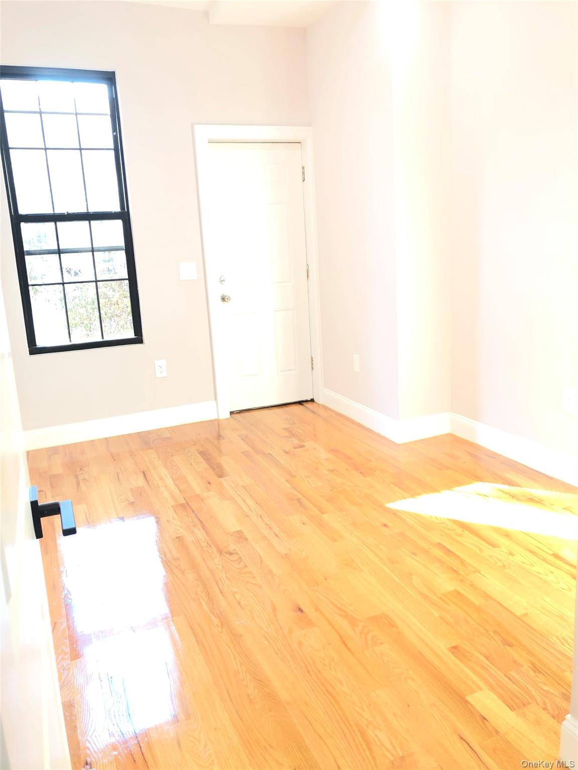 80 Autumn Avenue Property Photo 9