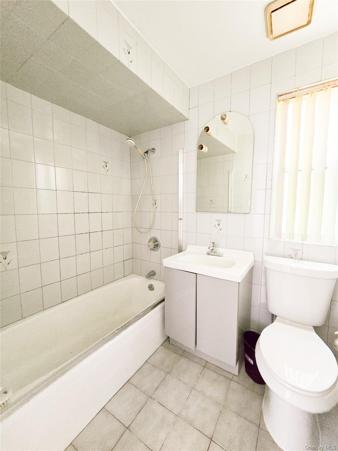 61-19 170th Street Property Photo 18