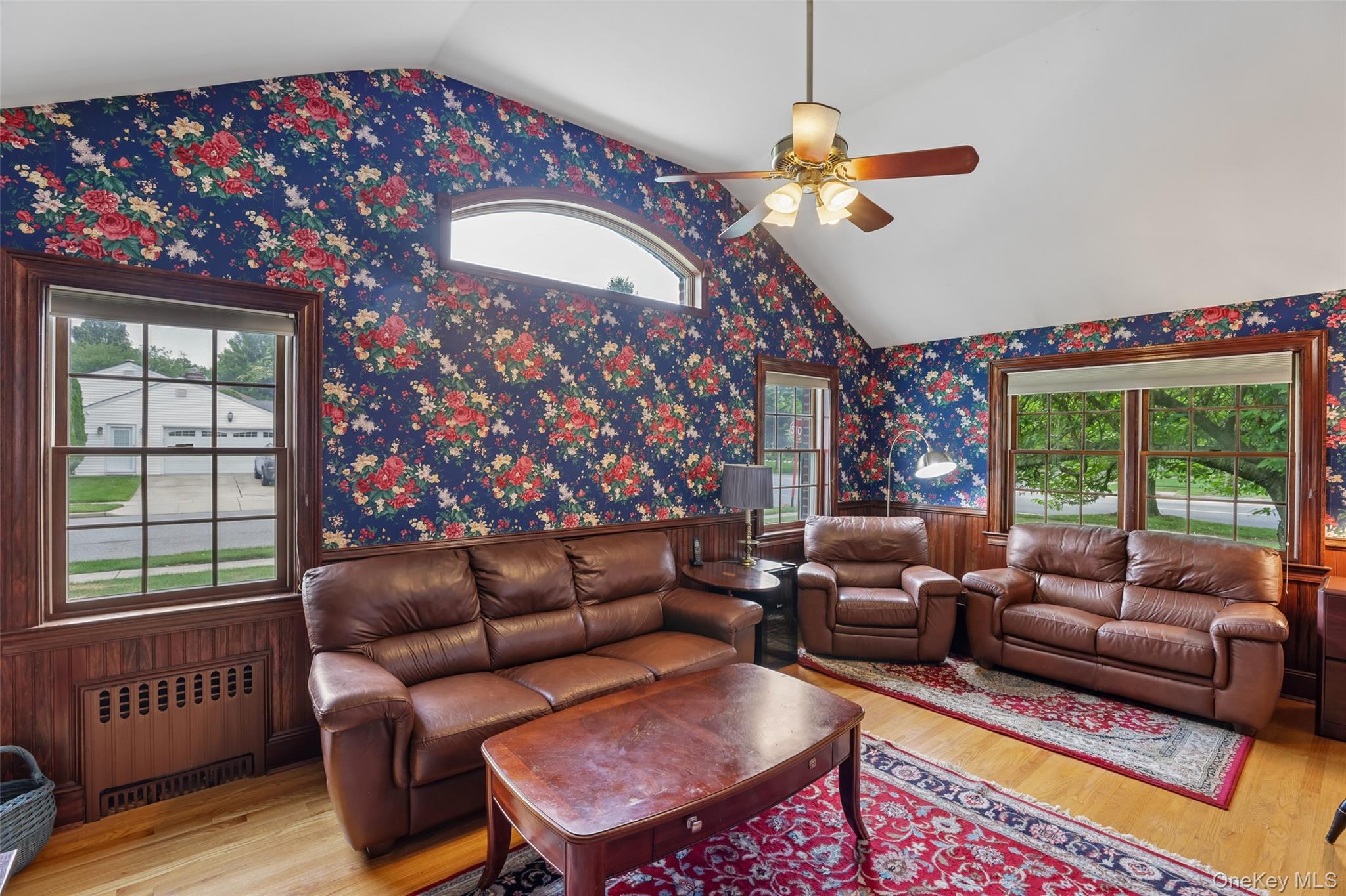 105 Stewart Avenue Property Photo 7