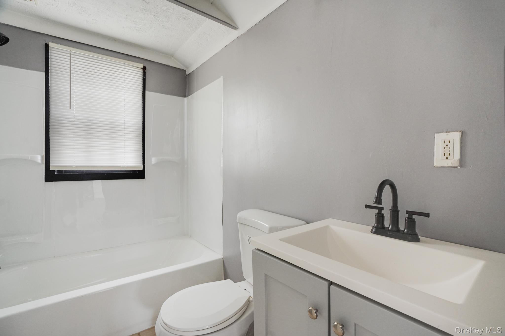 50 Woodland Circle Property Photo 13