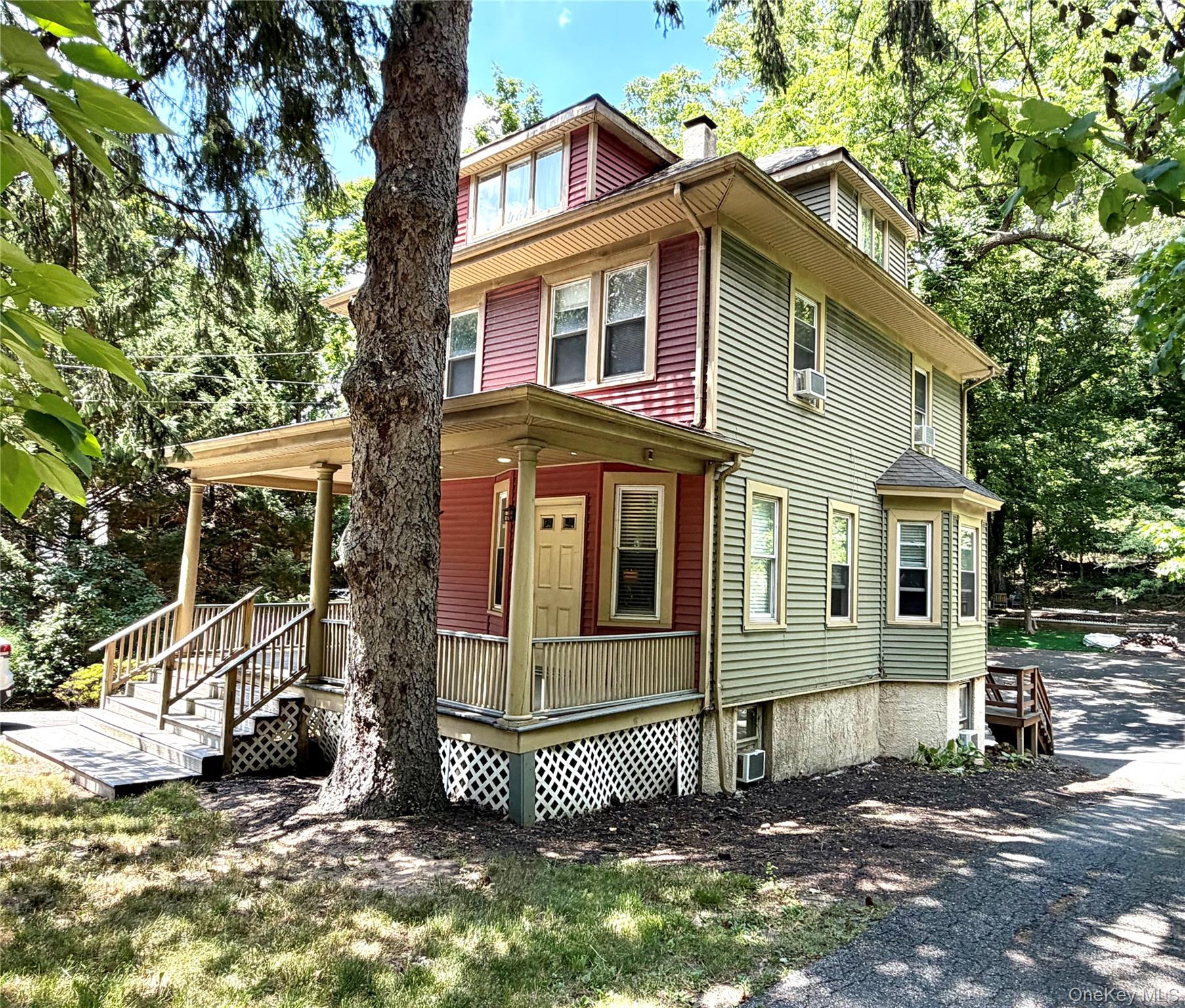 149 Fort Salonga Road Property Photo 3