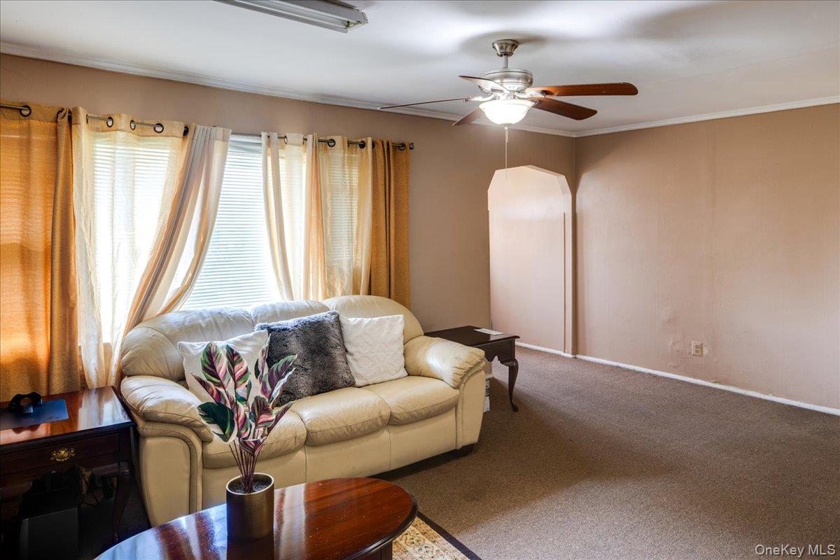 215 N Hillside Avenue Property Photo 44