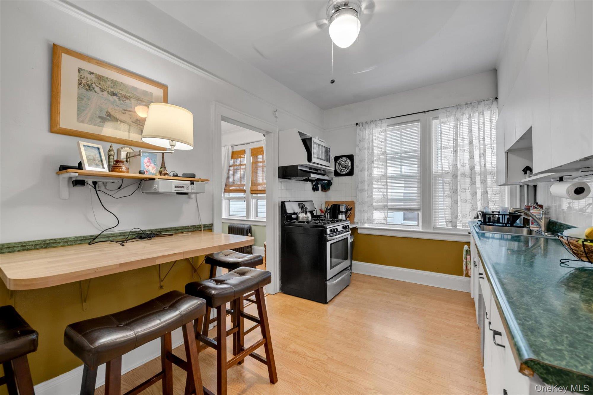 4313 56th Street Property Photo 4