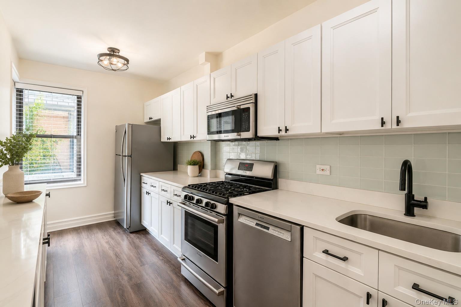 35-16 85th Street 1i Property Photo 3