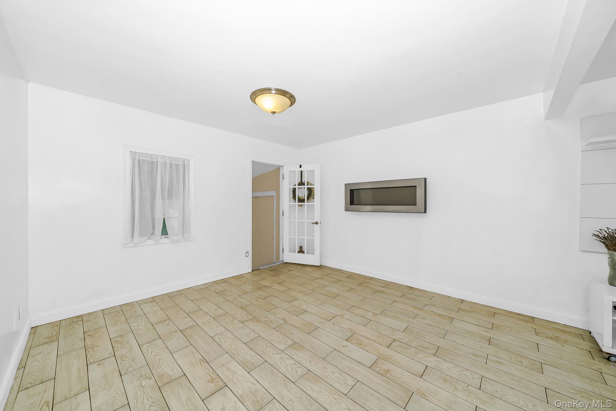 21 Lido Parkway Property Photo 17