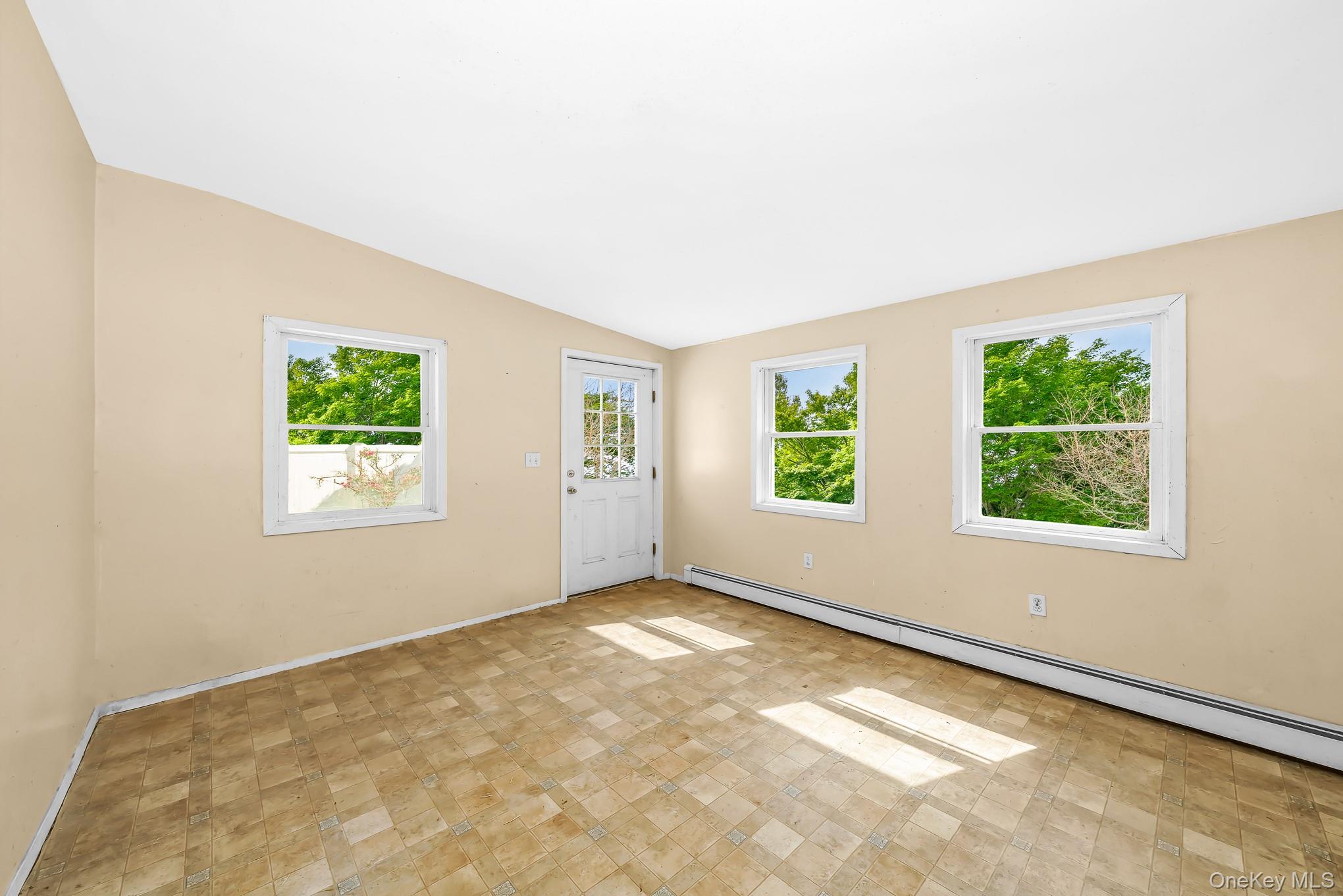 21 Lido Parkway Property Photo 18