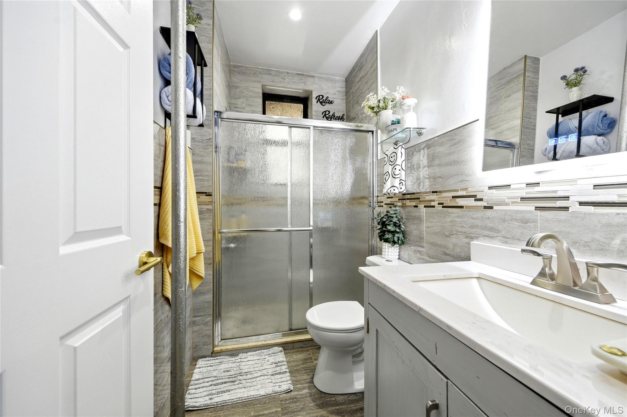 160 Wadsworth Avenue 201 Property Photo 11