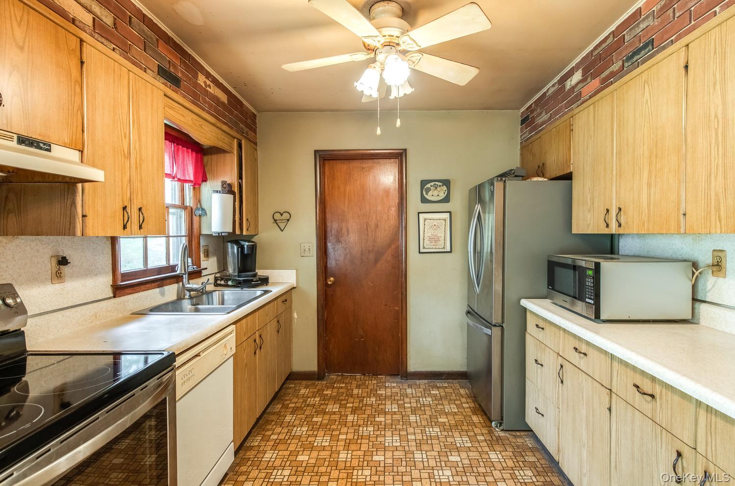 53 Paffendorf Drive Property Photo 10
