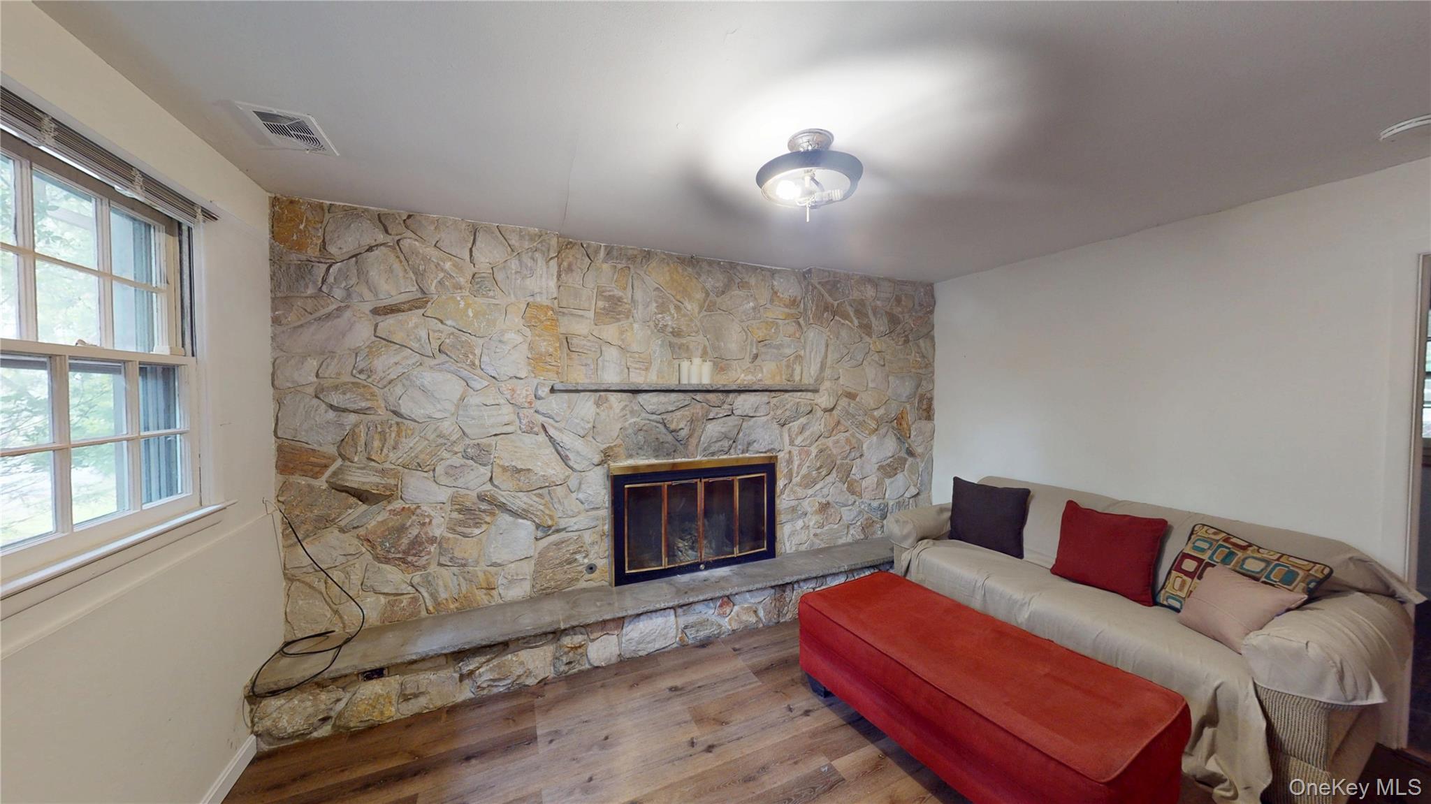 39 Van Terrace Property Photo 14