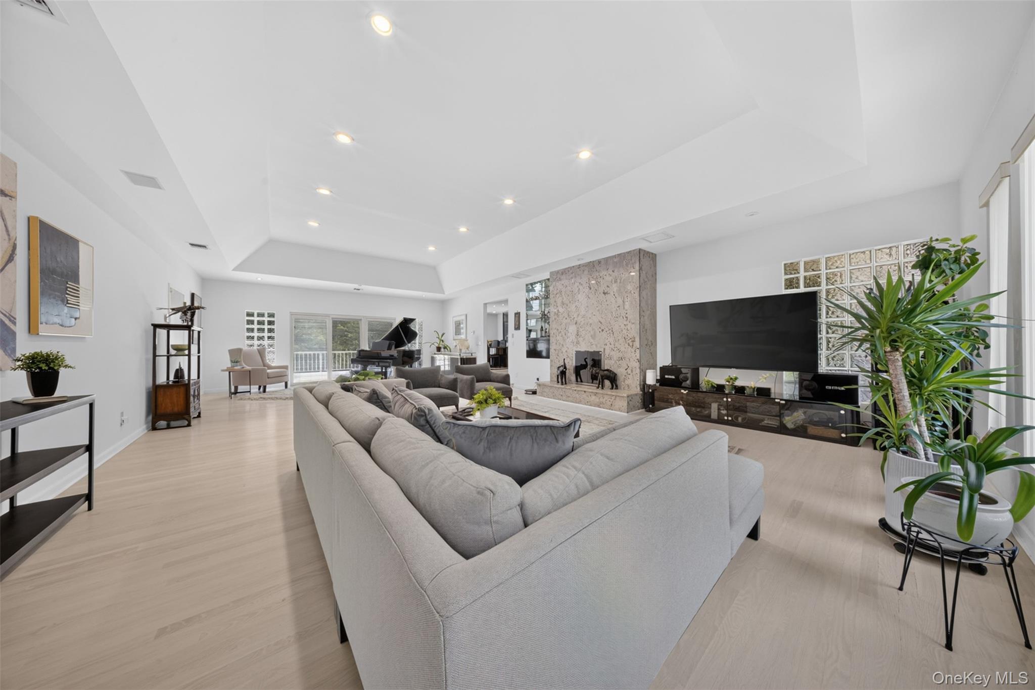 8 Victorian Lane Property Photo 8