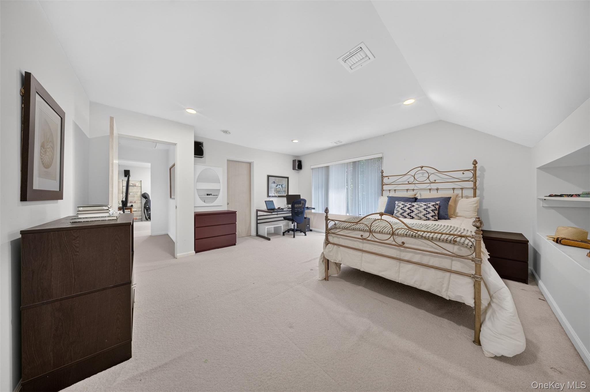 8 Victorian Lane Property Photo 24
