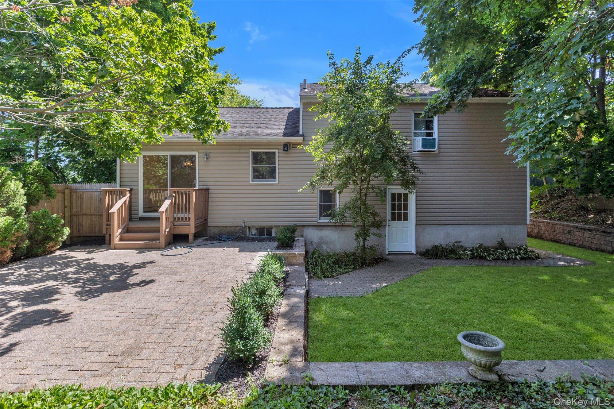 16 Meath Avenue Property Photo 21