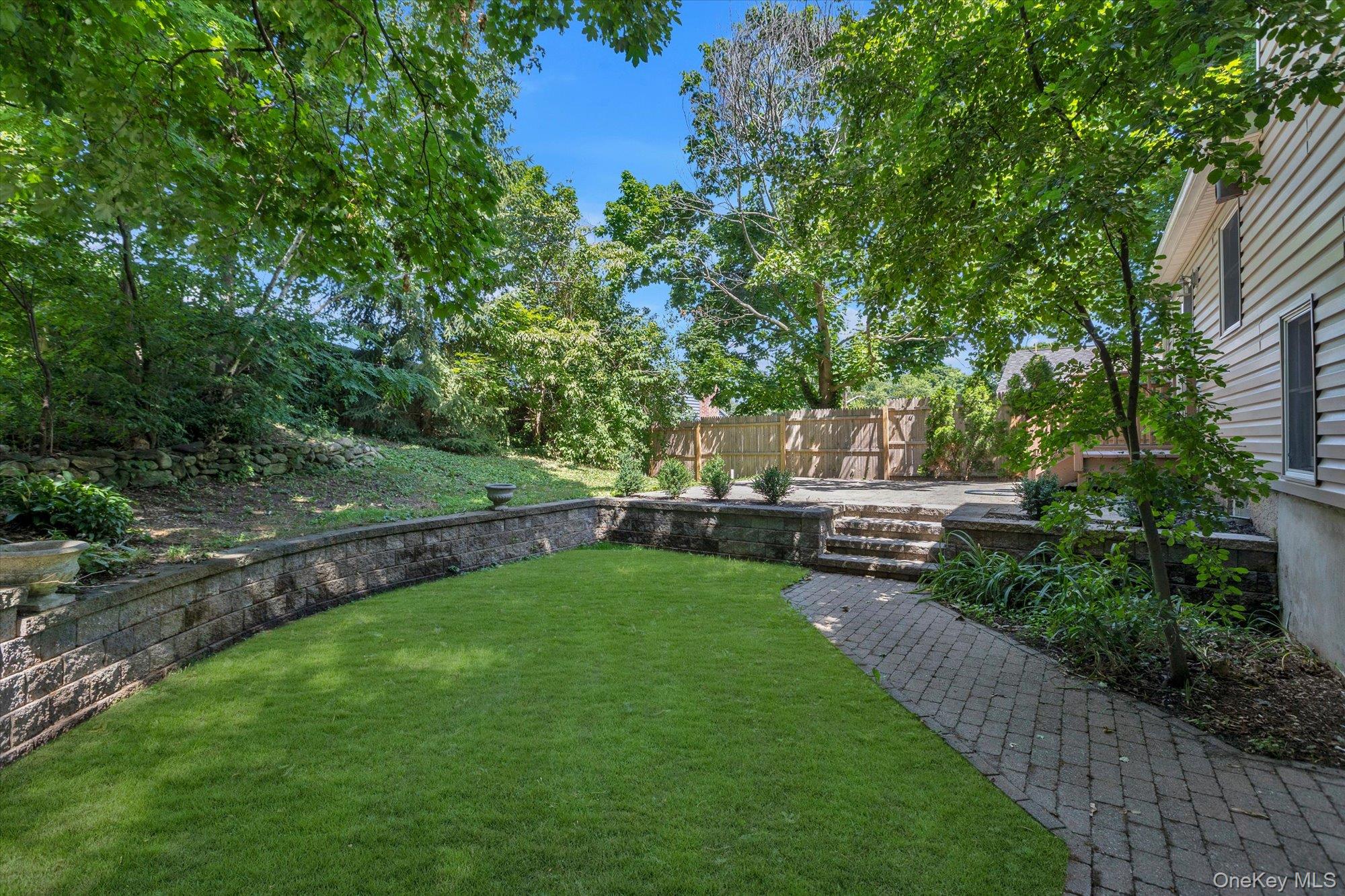 16 Meath Avenue Property Photo 22