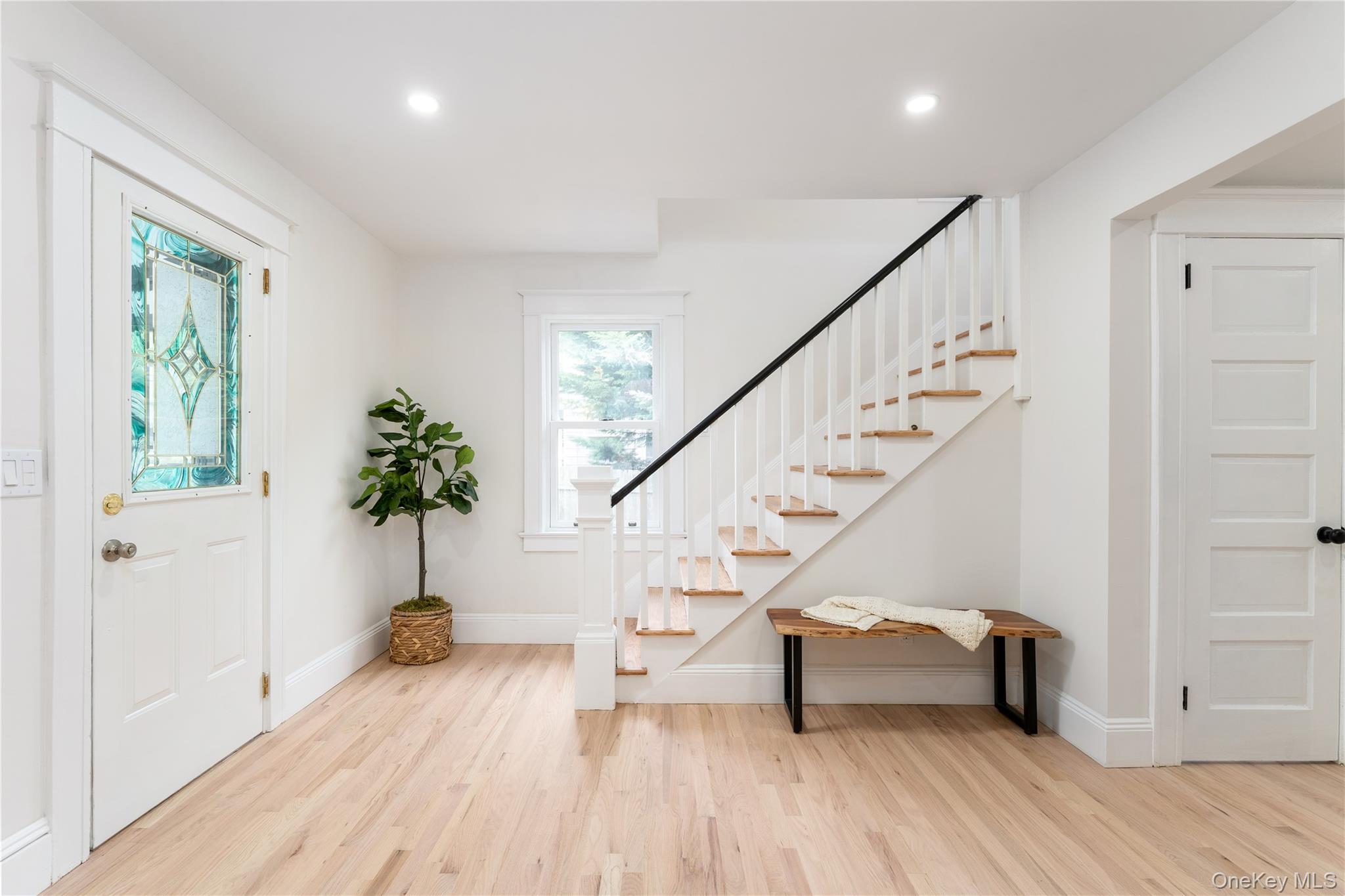 85 Garfield Avenue Property Photo 11