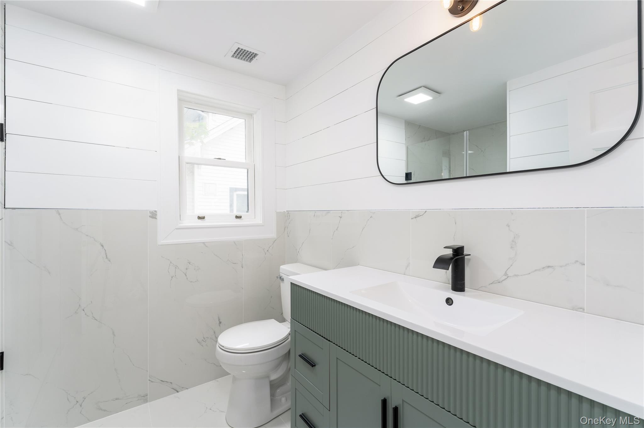 85 Garfield Avenue Property Photo 24