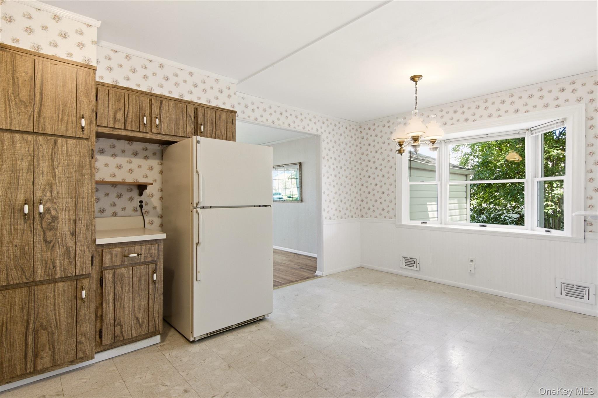 34 Hollo Drive Property Photo 7