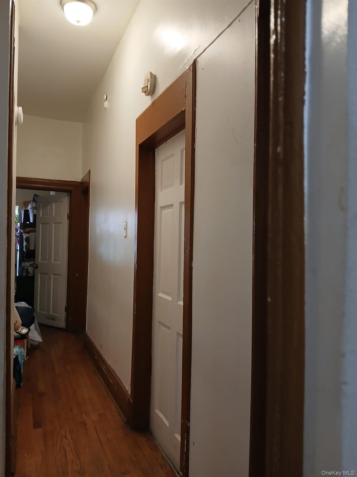 2058 Ryer Avenue Property Photo 2