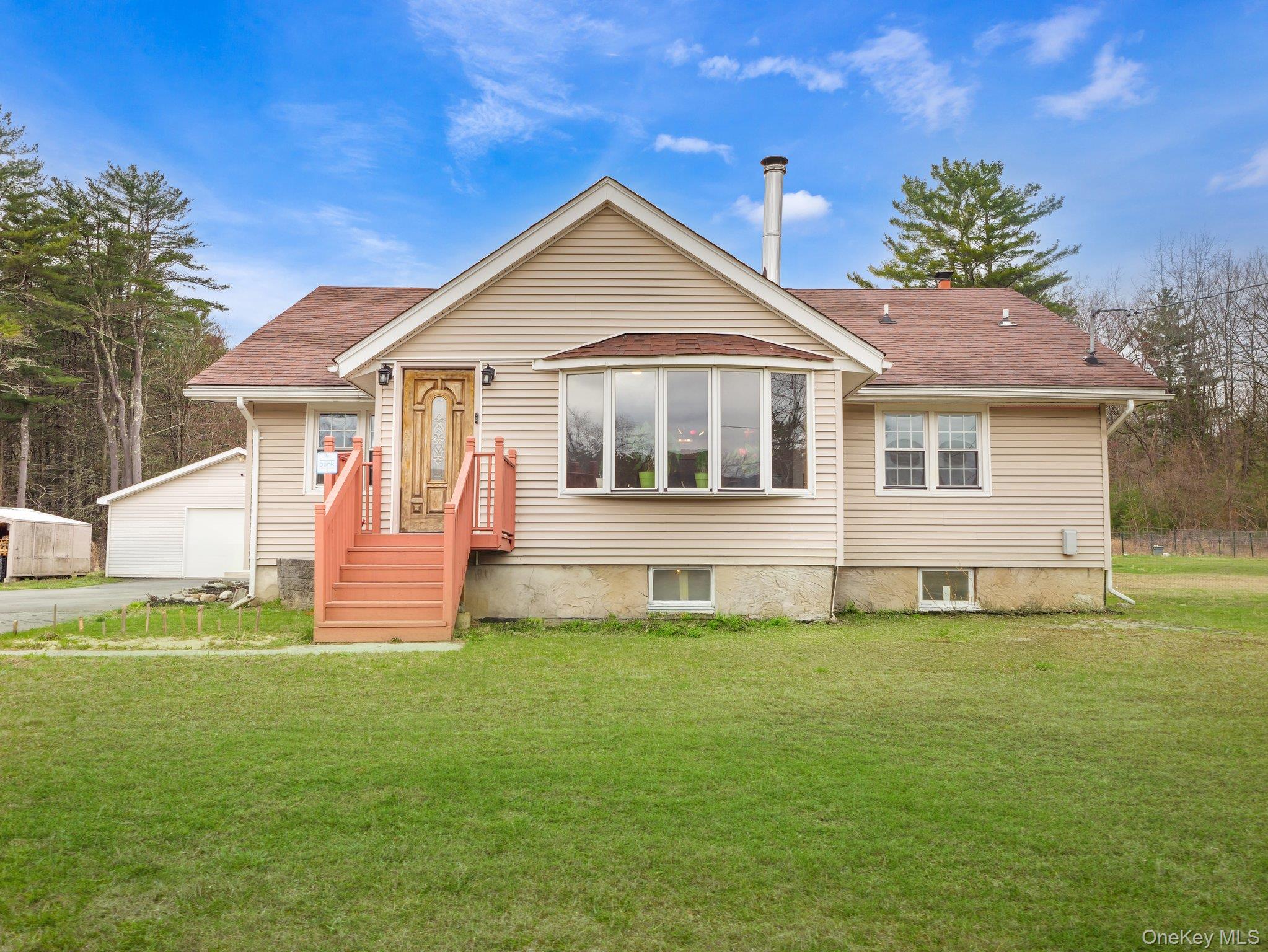 2643 State Route 209 Property Photo 1
