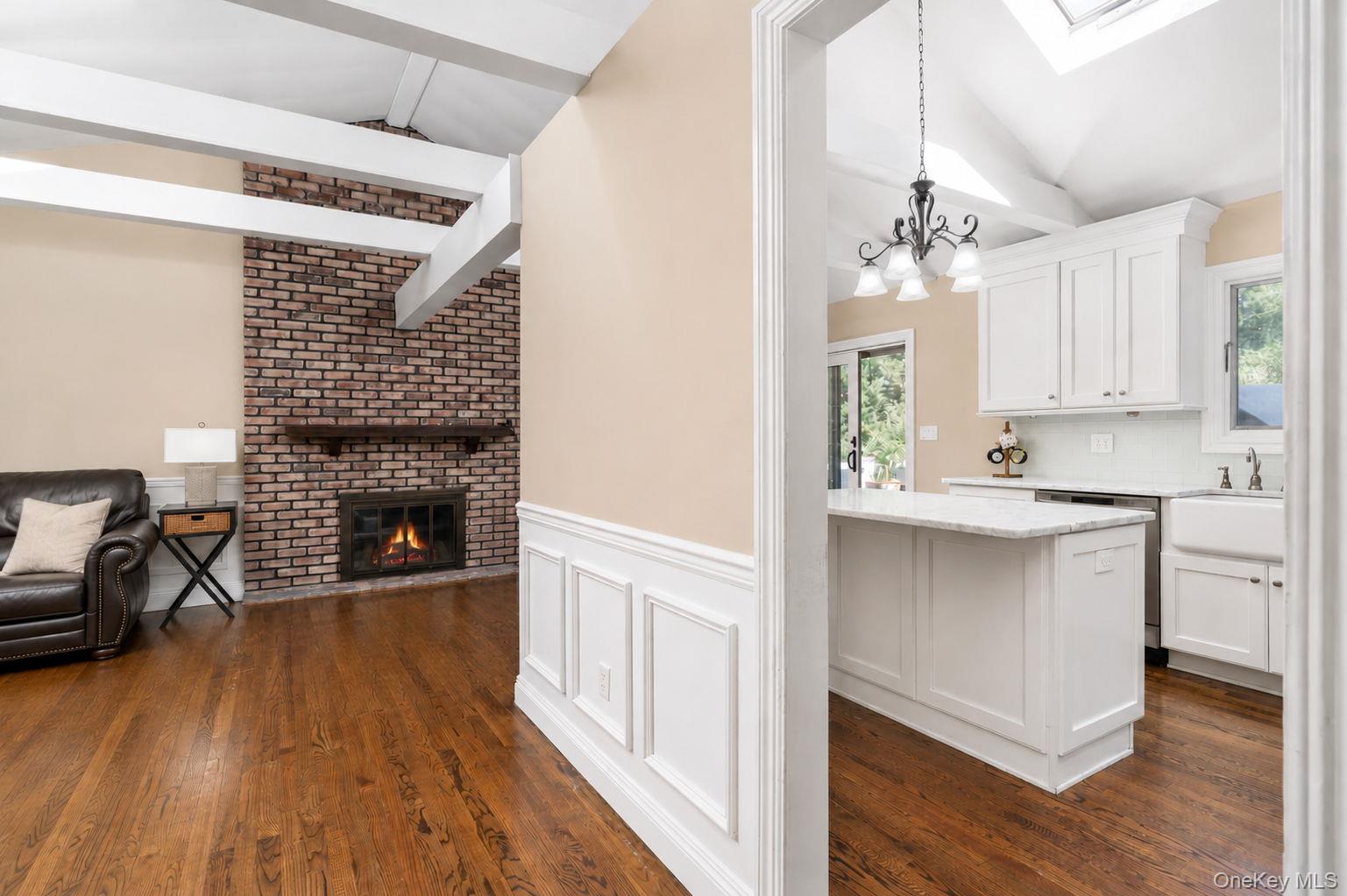25 Brewster Avenue Property Photo 7