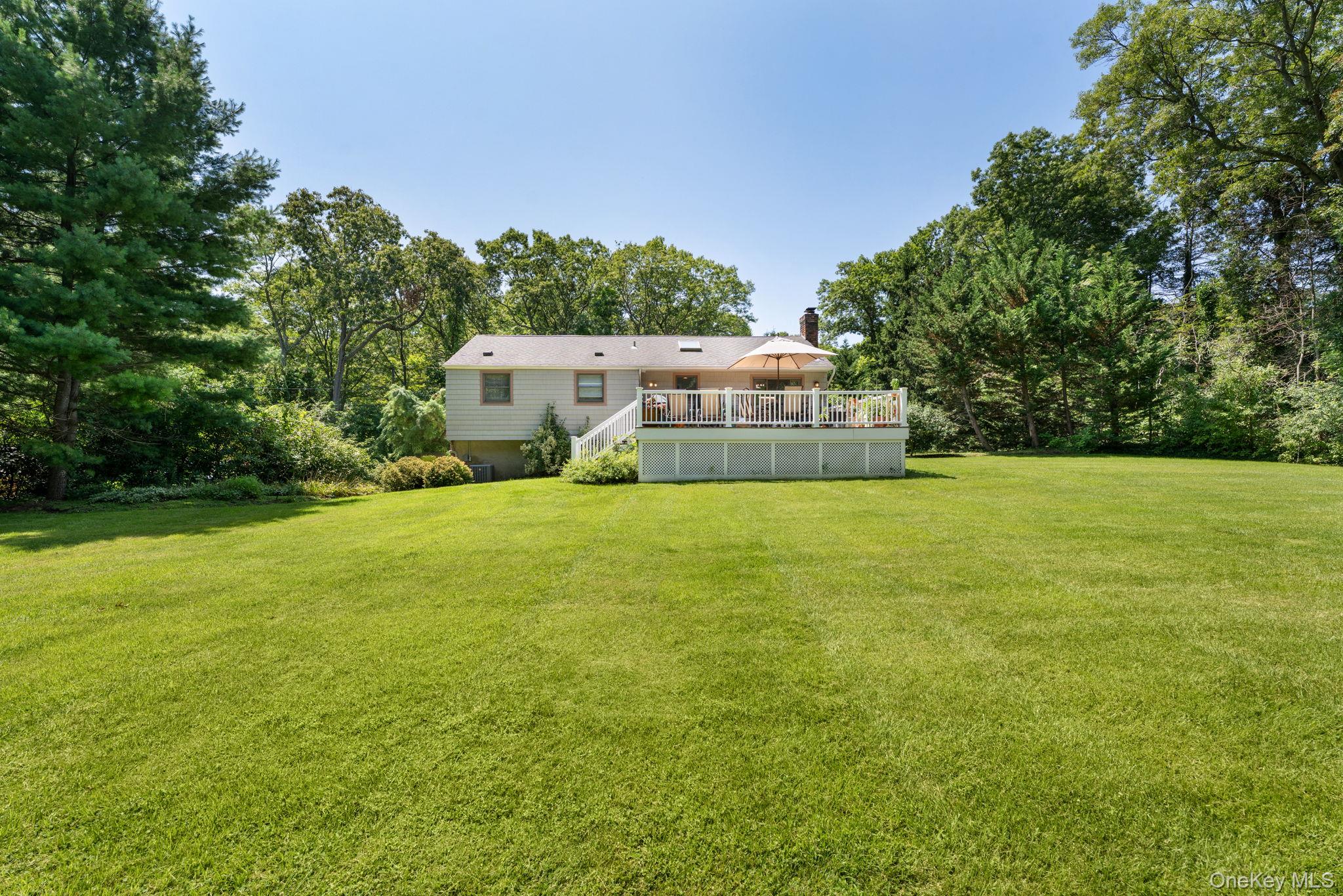 25 Brewster Avenue Property Photo 24