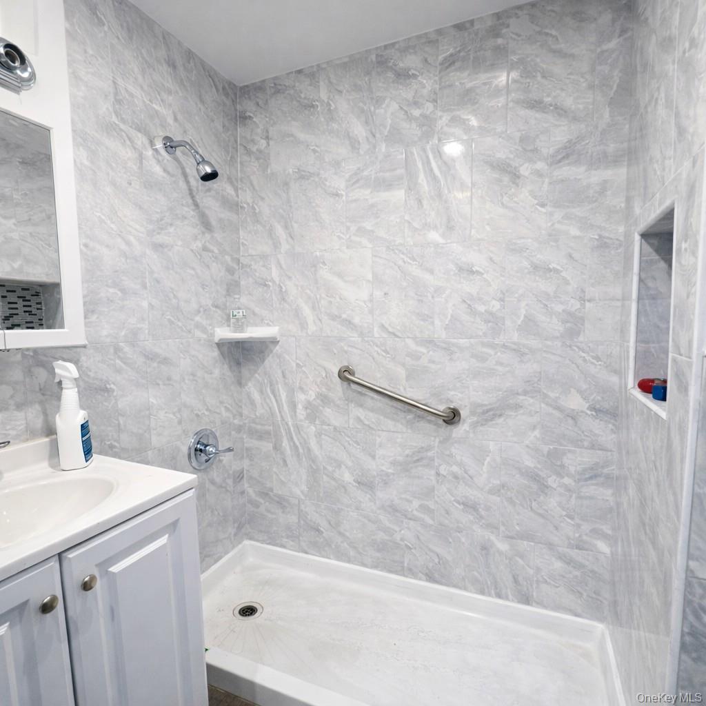 9145 85th Street Property Photo 10