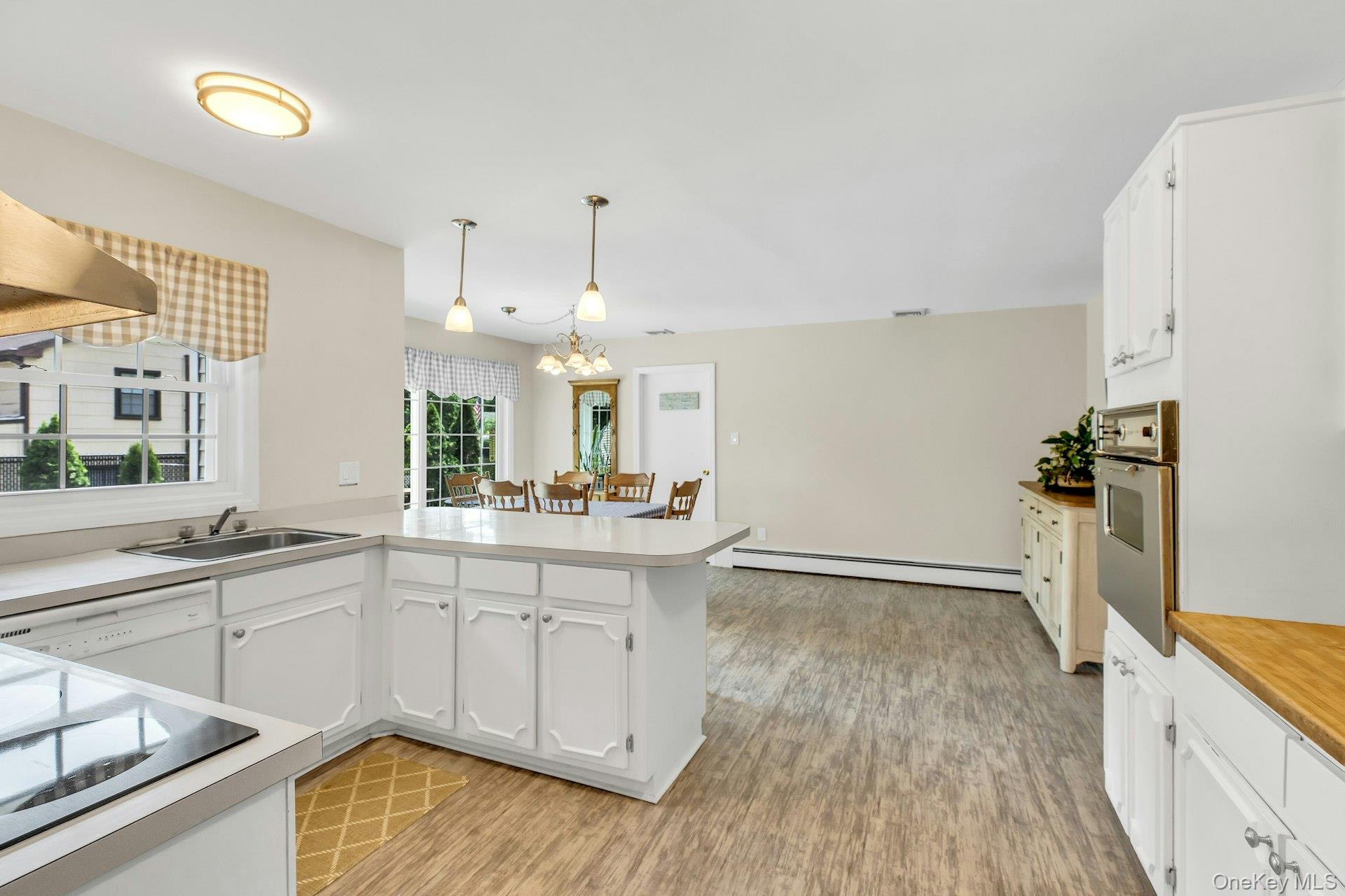 23 Bently Lane Property Photo 12