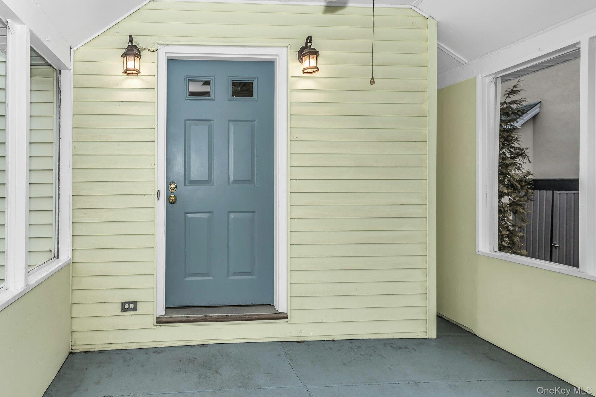 11 Merton Avenue Property Photo 4