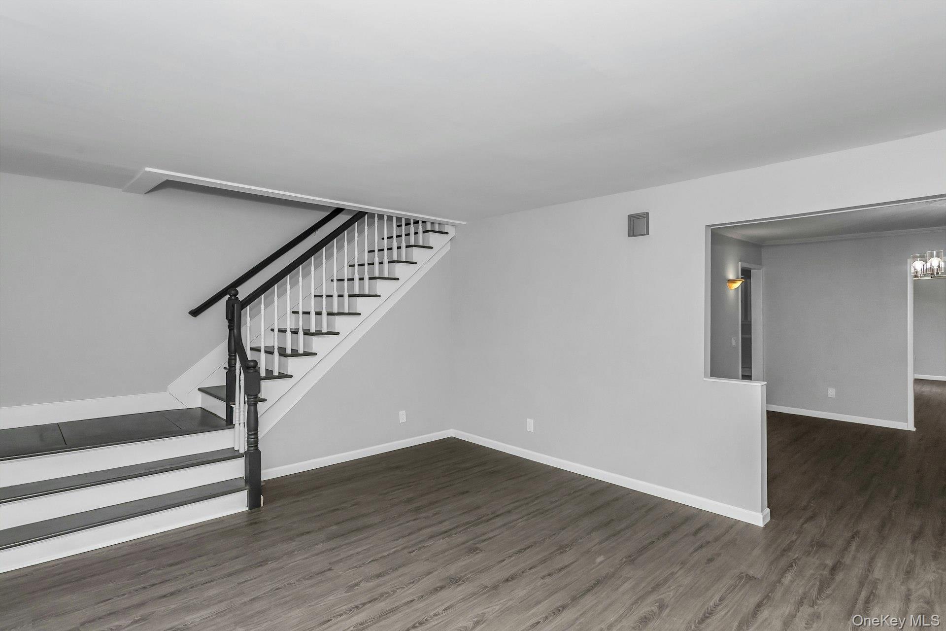 11 Merton Avenue Property Photo 7