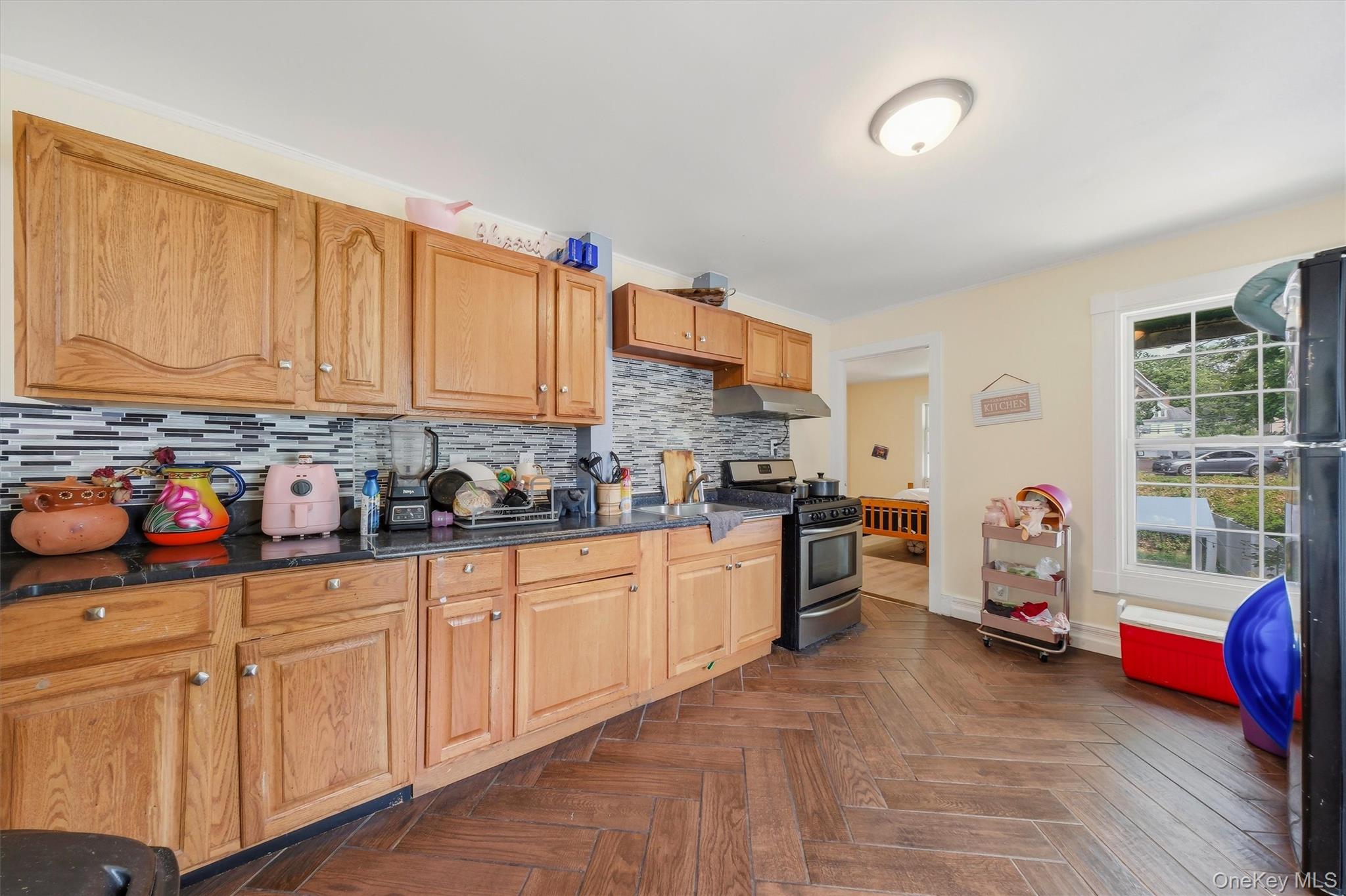 17 Carroll Street Property Photo 13