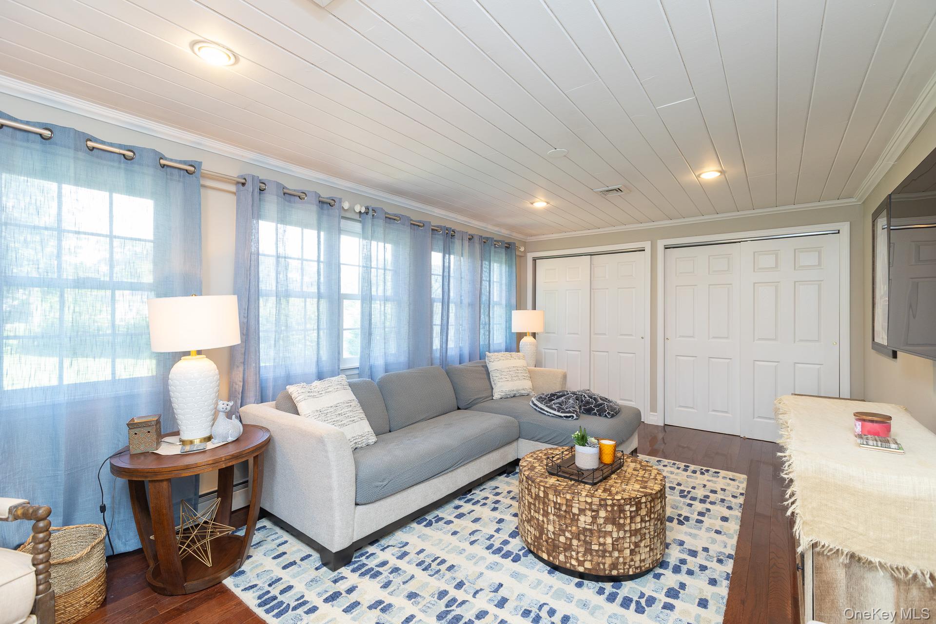 48 William Penn Drive Property Photo 17