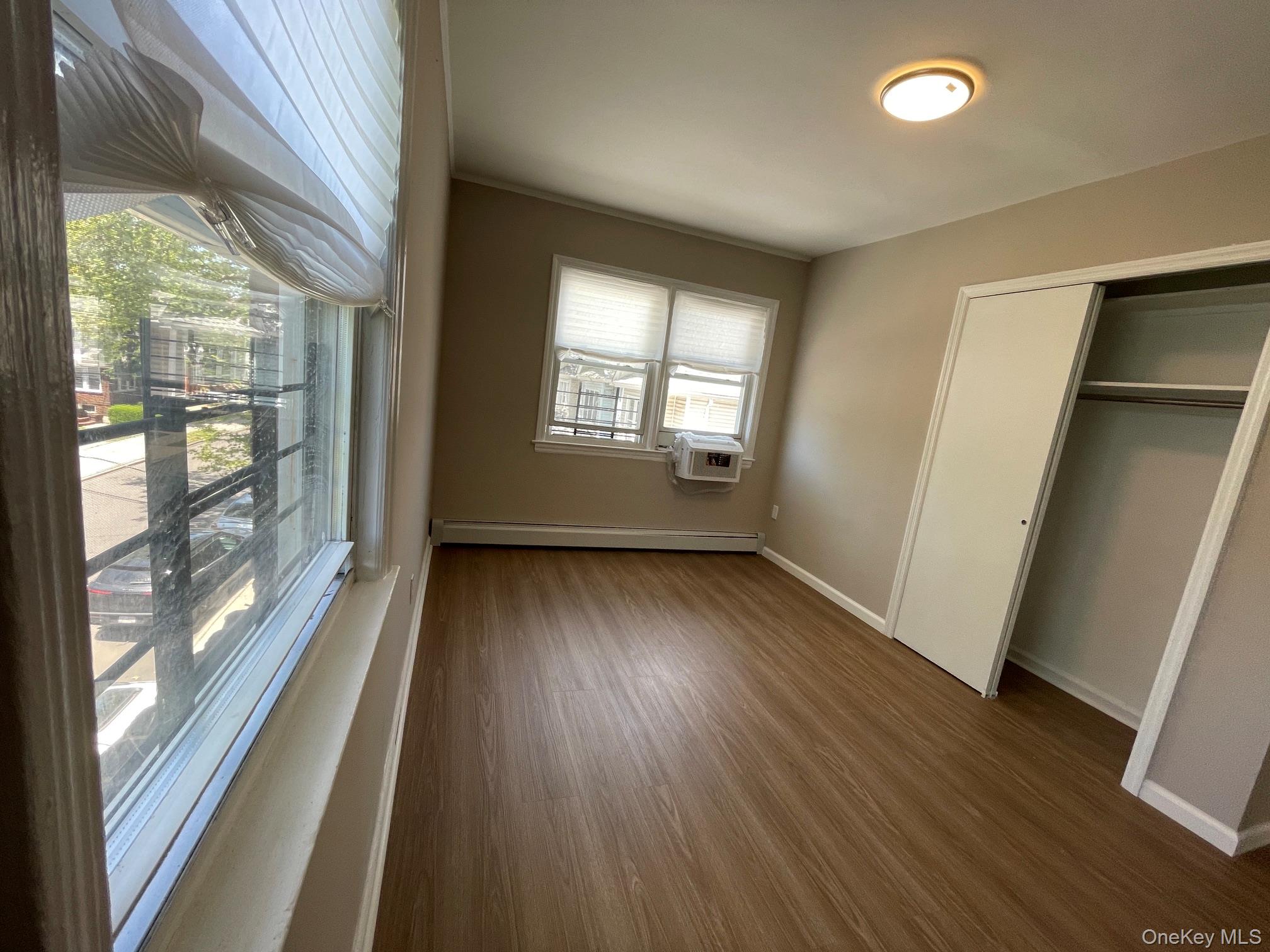 124-01 Hillside Avenue Property Photo 4