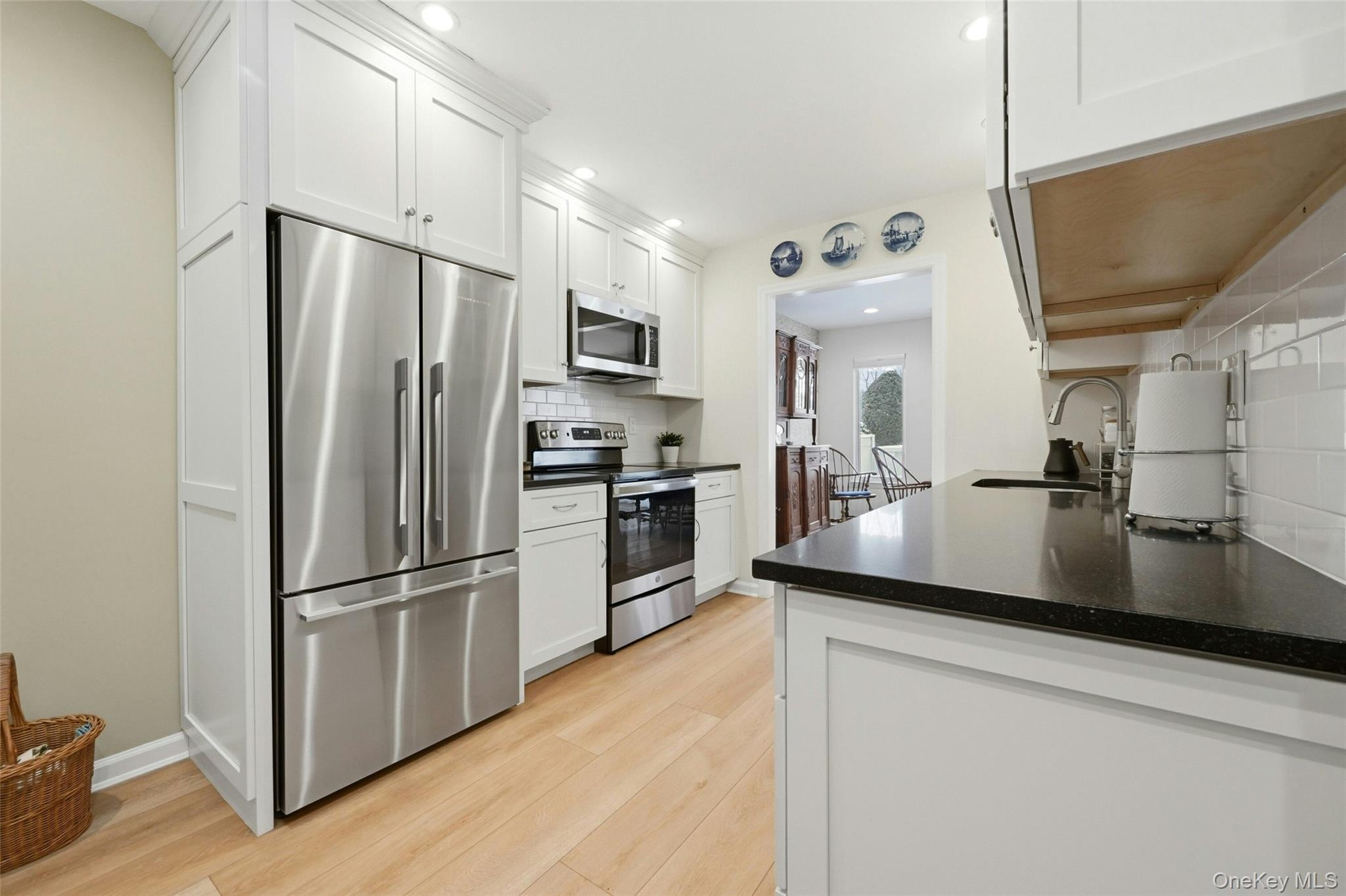 210 Elton Court Property Photo 15