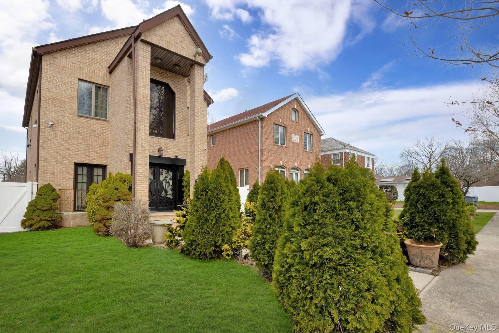 186-31 Radnor Road Property Photo 1