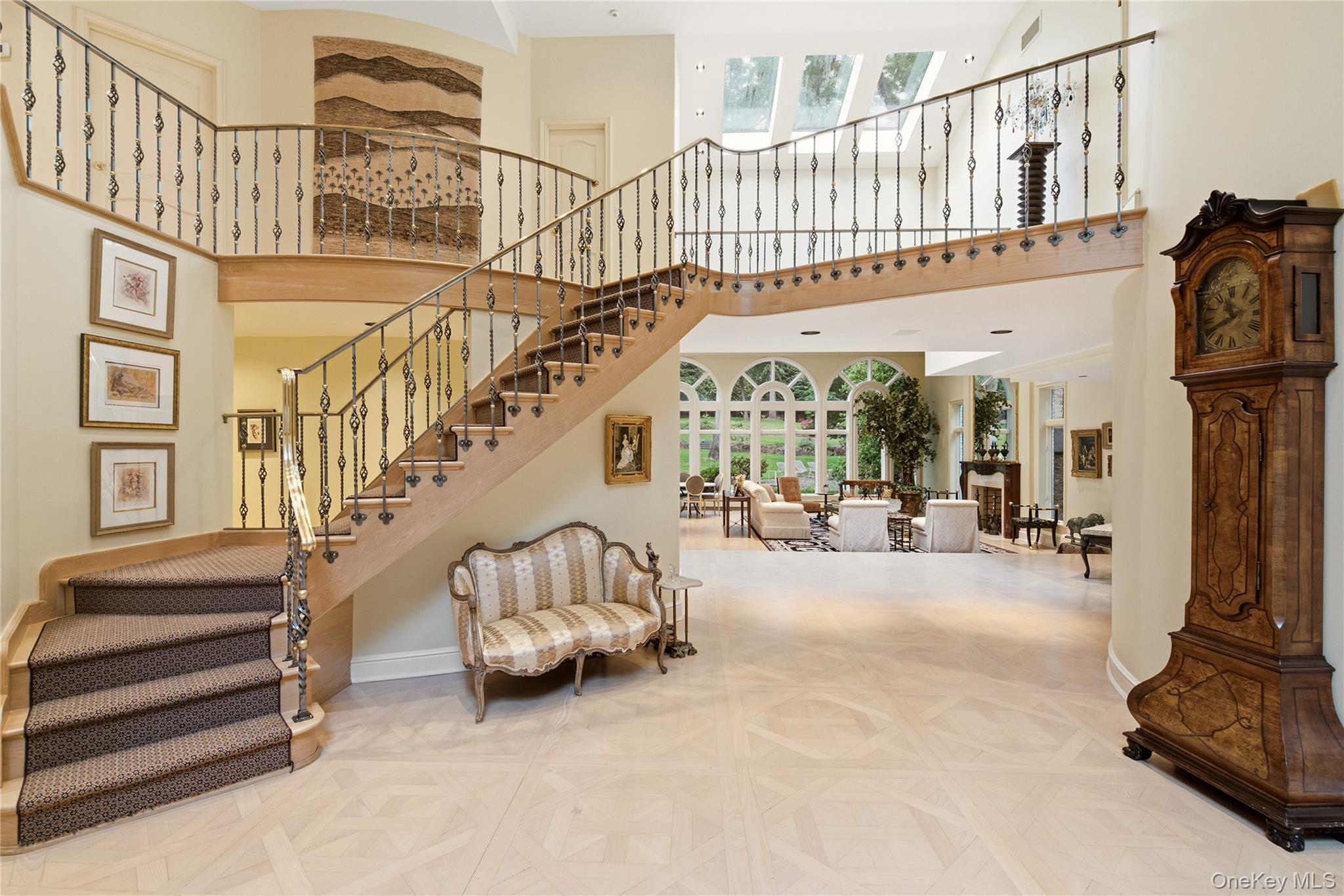 5 Victorian Lane Property Photo 4