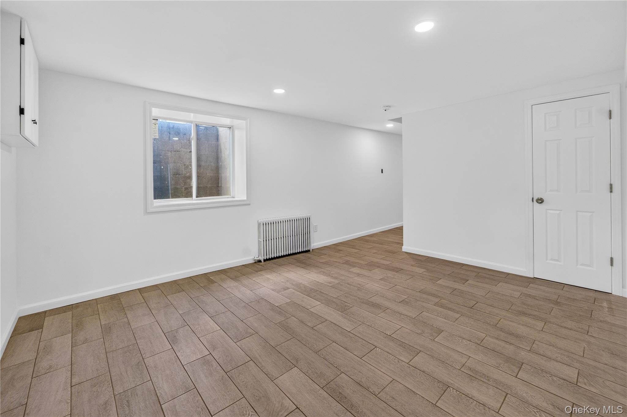 5 E 4th Street Property Photo 31