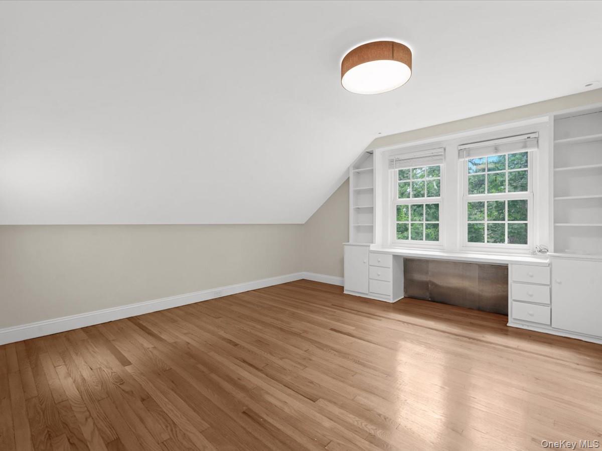 178 Overlook Avenue Property Photo 17