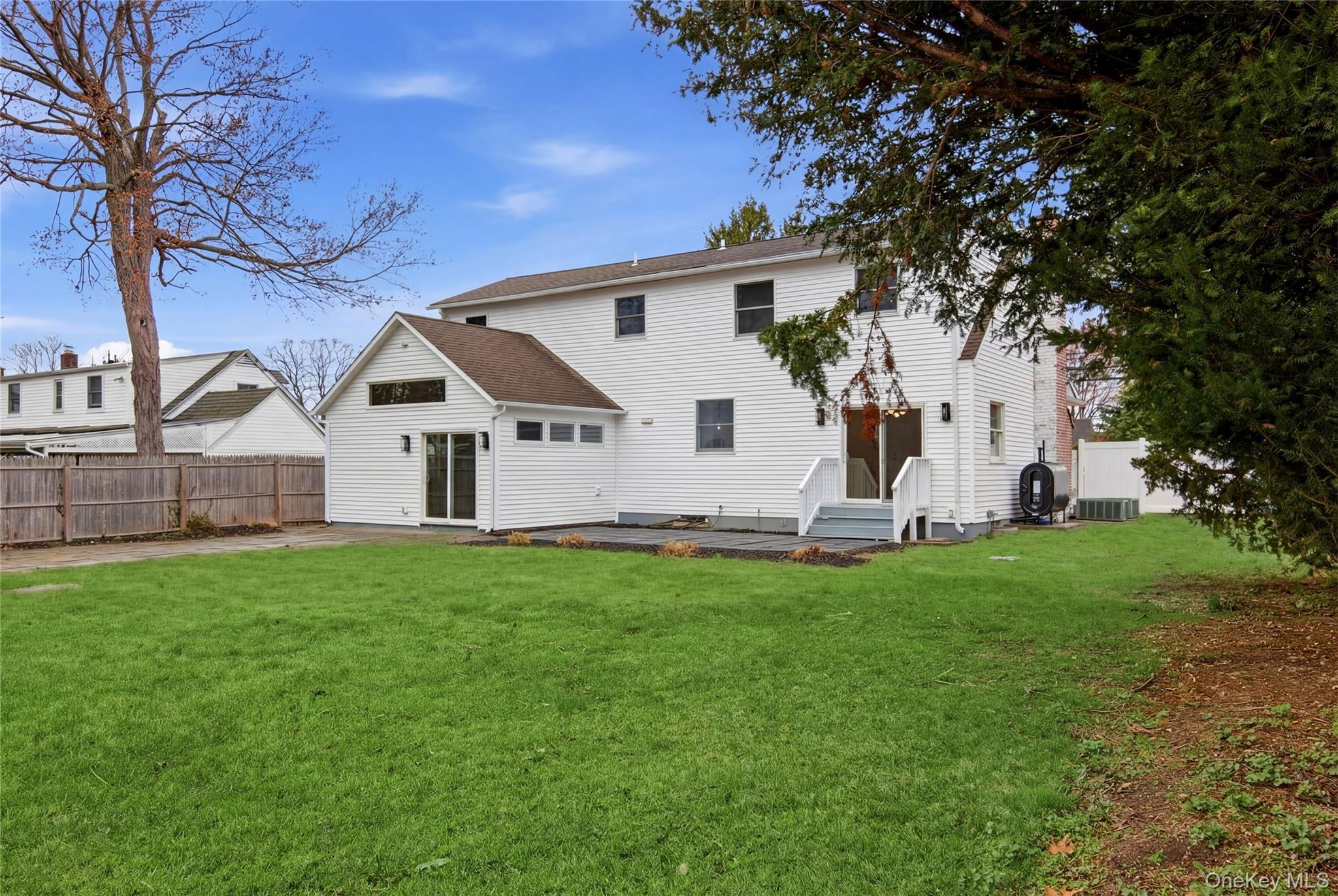 119 Catherine Street Property Photo 4