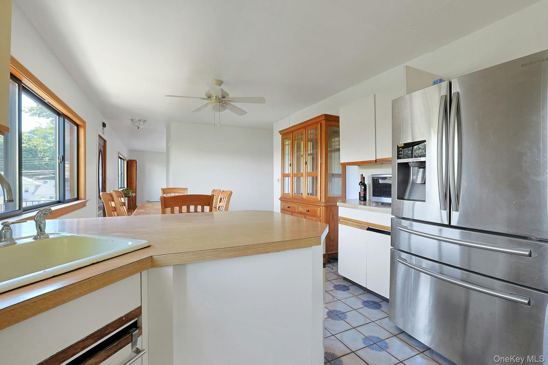 141 Curtis Lane Property Photo 12